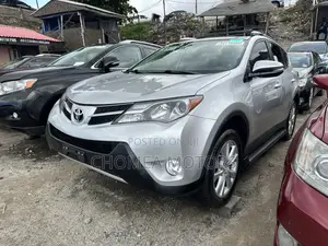 Toyota RAV4 2015 Silver
