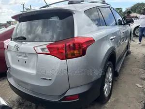 Toyota RAV4 2015 Silver