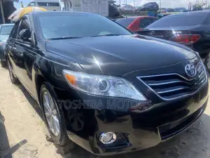 Toyota Camry LE 4dr Sedan (2.5L 4cyl 6A) 2011 Black