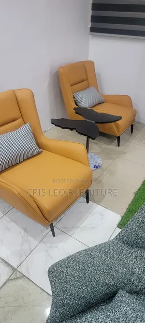 Modern Relalaxing Chair