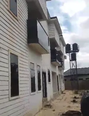 2bdrm Block of Flats in Jeddo, Warri for sale