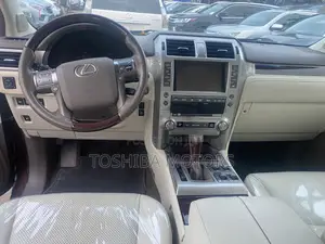 Lexus GX 460 Luxury 2017 Red