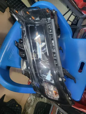 Headlamp for Toyota Parado