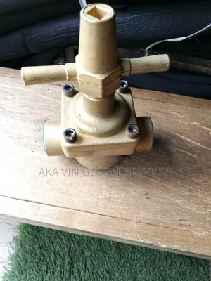 Castel Globe Valve 6512/13 1-5/8 Odf