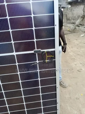 Jinko Solar Panels Bifacial Half Cut 680watts