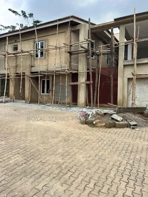 5bdrm Duplex in Wuse 2 for sale