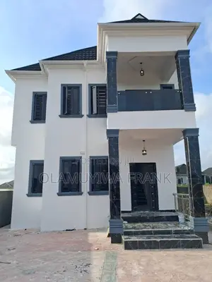 6bdrm Duplex in Alasela Royal Estate, Ogombo for sale