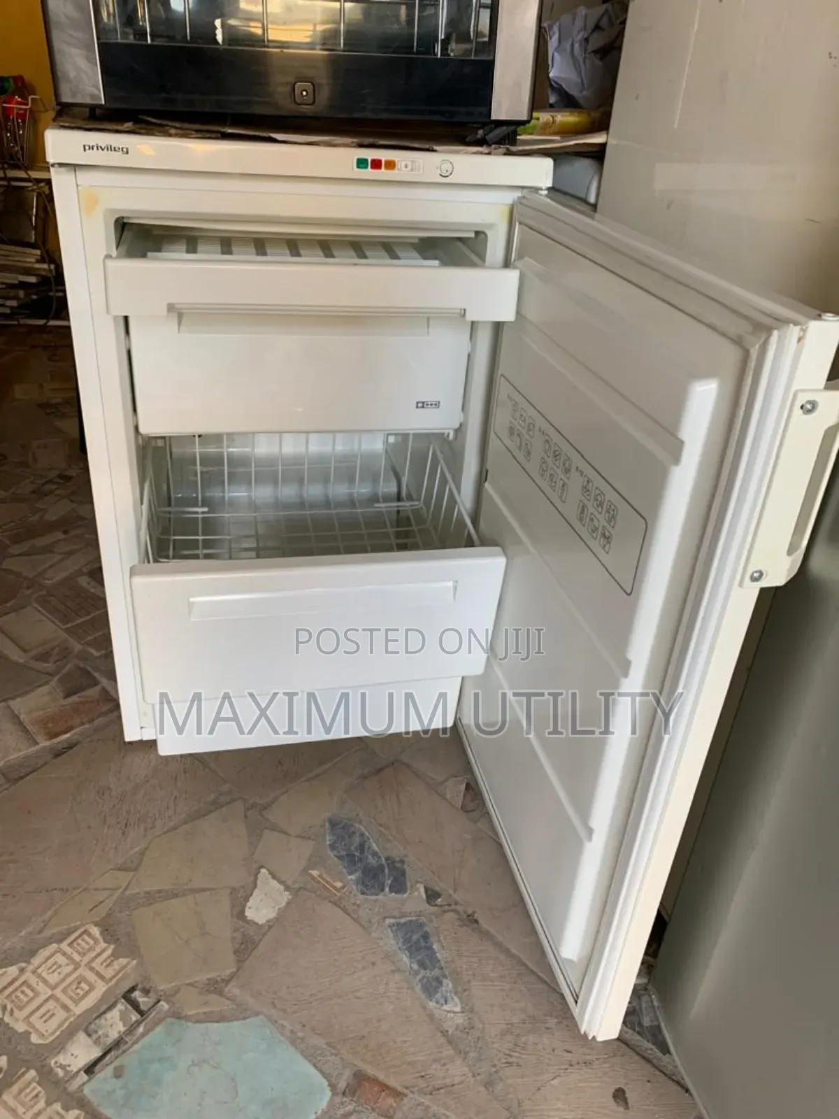German Privileged Table Top Upright Standing Freezer