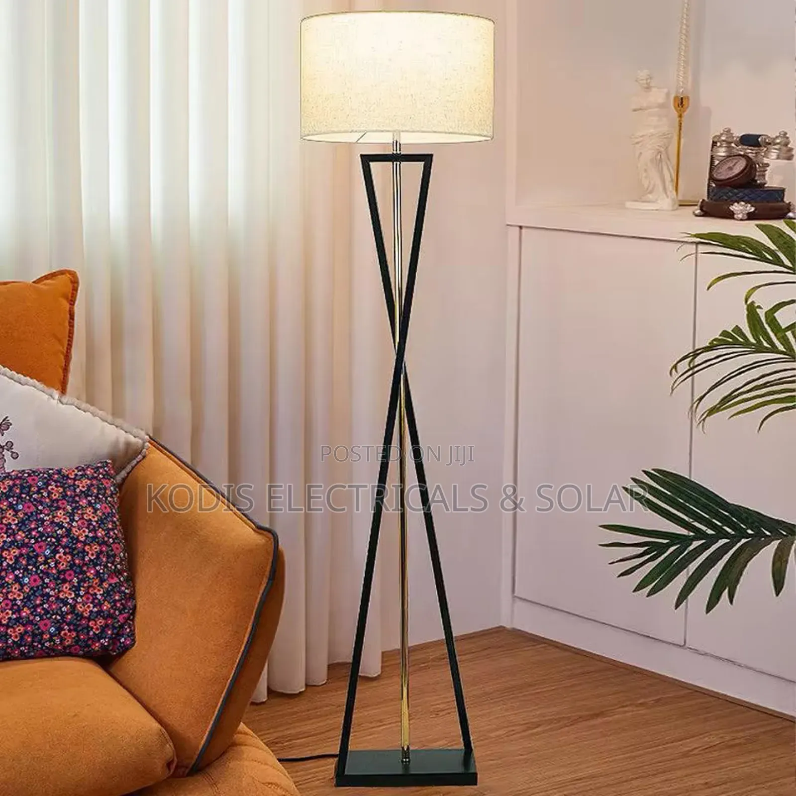 Classic Floor Lamp