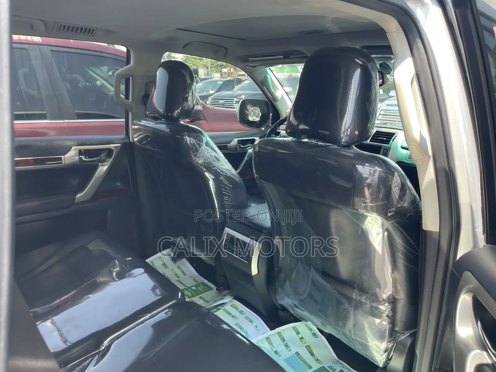 Lexus GX 2012 Silver