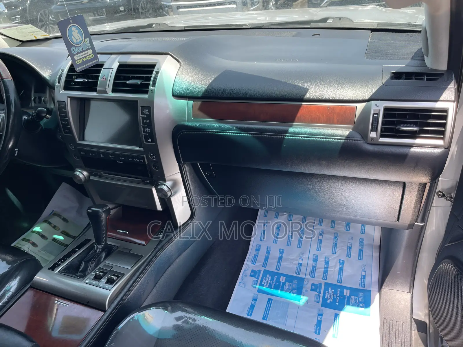Lexus GX 2012 Silver