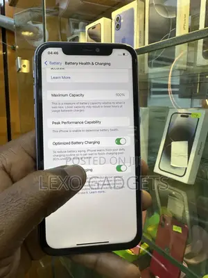 Apple iPhone 11 64 GB Purple