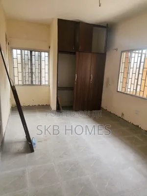 3bdrm Block of Flats in Town Planning Way for rent