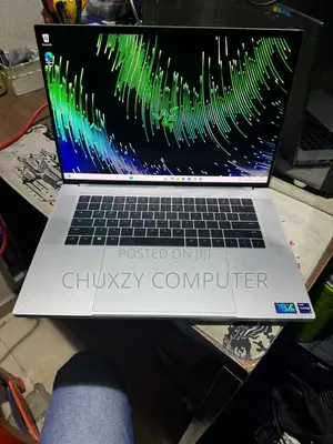 New Laptop Razer Blade 32GB Intel Core I9 SSD 1T