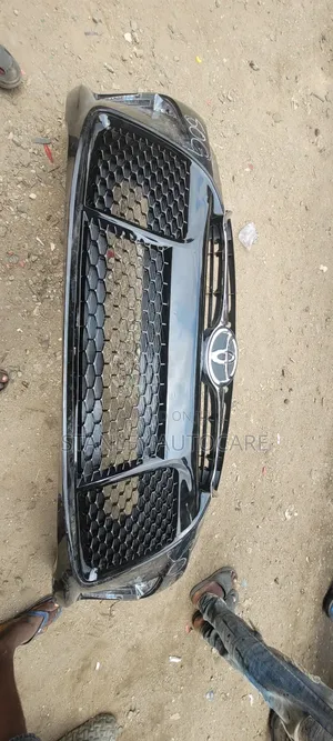 Complete Front Bumper Camry 2015 Xle