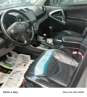 Toyota RAV4 2012 Silver