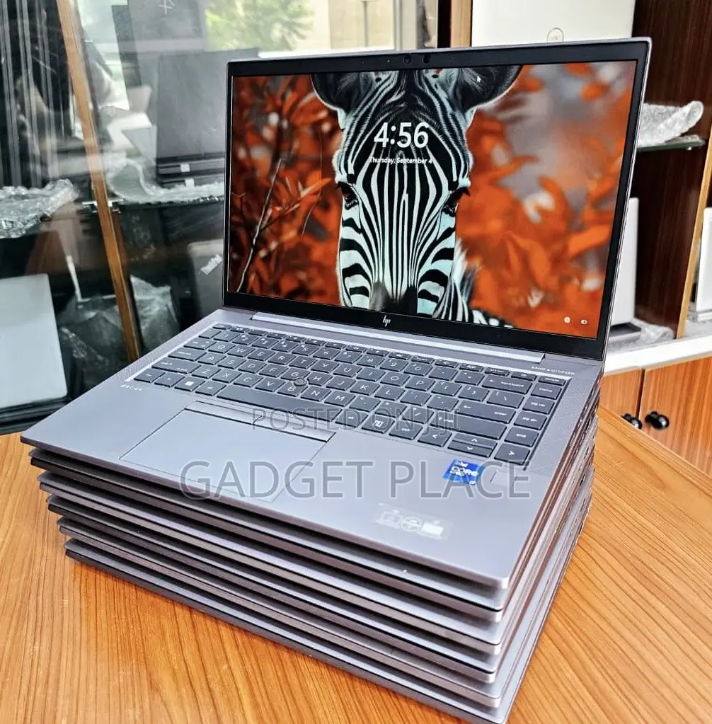 Laptop HP ZBook Firefly G8 16GB Intel Core I7 SSD 512GB