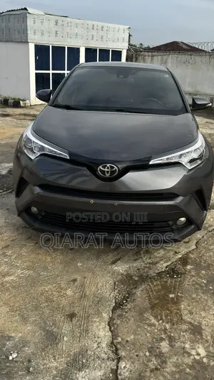 Toyota C-HR XLE Prermium FWD (2.0L 4cyl 2AM) 2018 Gray