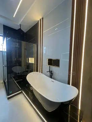 5bdrm Duplex in VGC / Ajah for sale