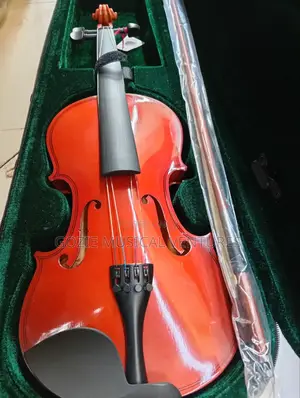 Yamaha 4/4 Violin Red
