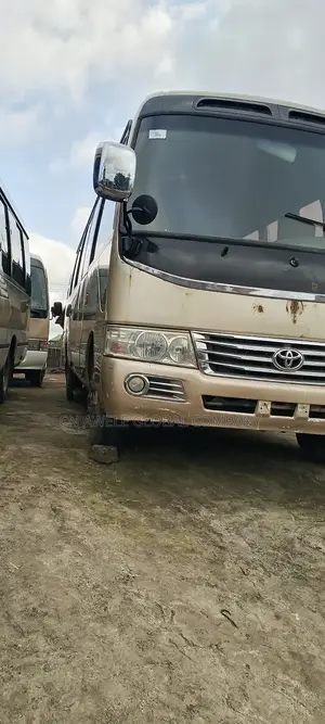 Toyota Coaster 2015 Brown