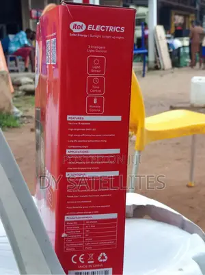 Itel 300 Watts Solar Streets Light