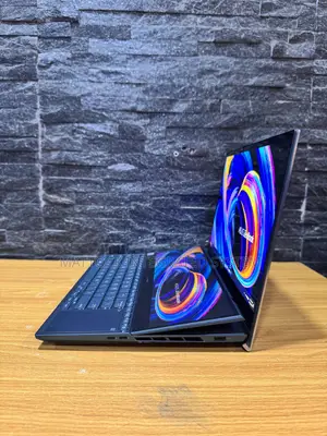 Laptop Asus Zenbook Duo 14 32GB Intel Core i9 SSD 1T