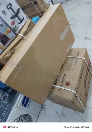 Samsung 32" Smart Tv for Bedroom