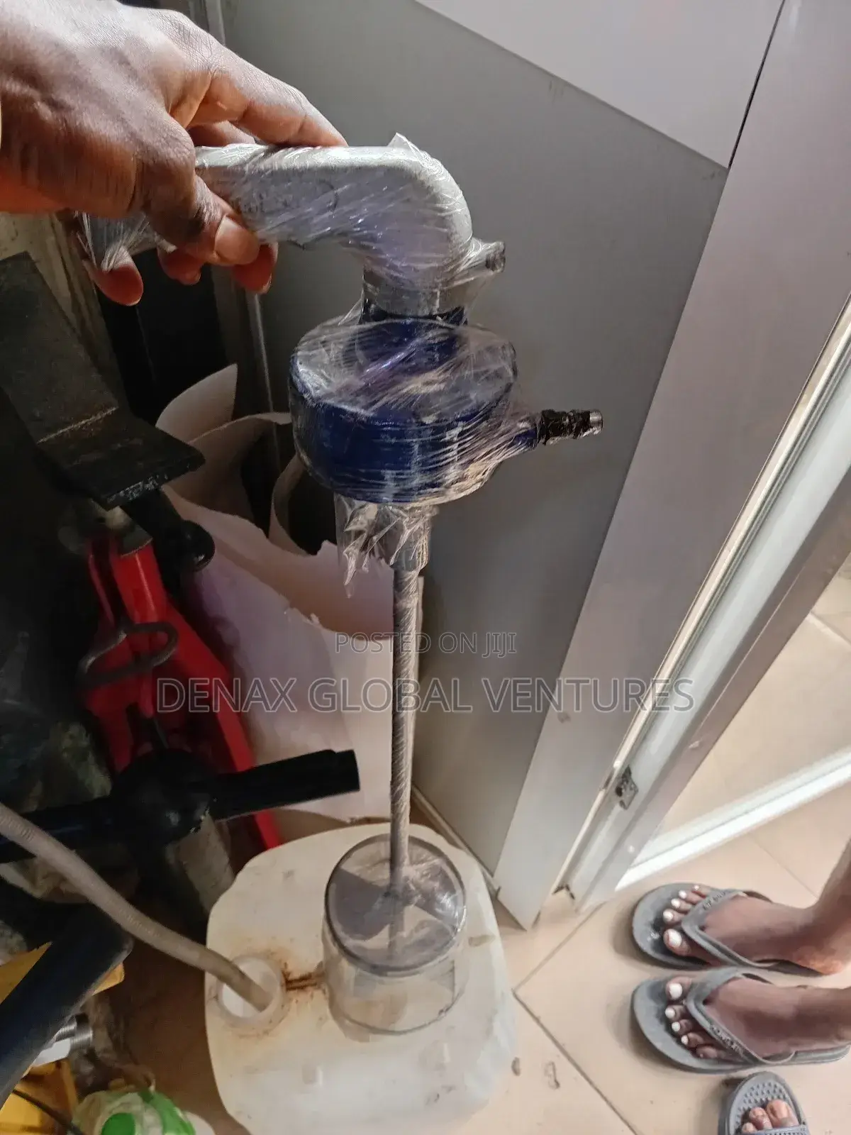 Pneumatic/Air Hand Paint Mixer