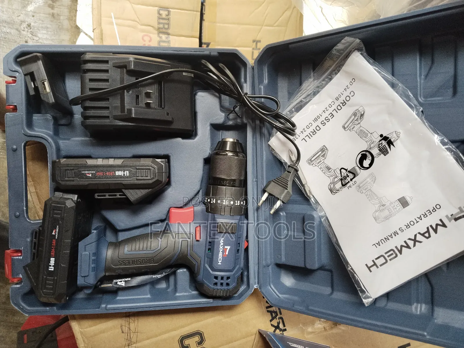 Cordless Drill (Maxmech 20 V).
