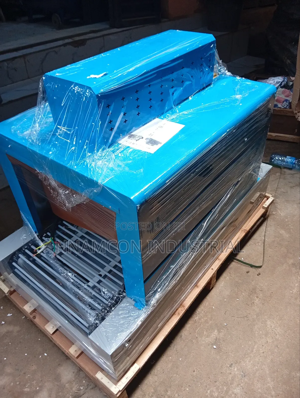 Semi Automatic Shrink Wrapping Machine