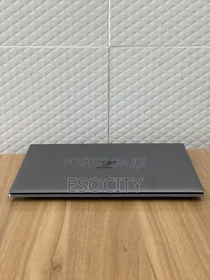 Laptop HP ZBook Firefly 14 G7 16GB Intel Core I7 SSD 512GB