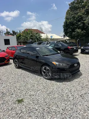 Hyundai Veloster Base 2016 Black