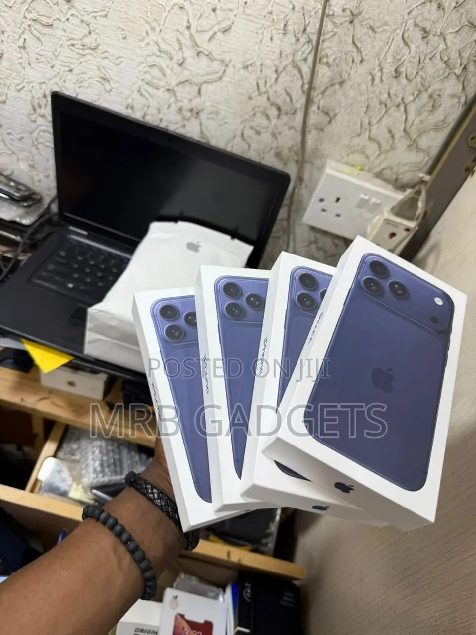New Apple iPhone 17 Pro Max 512 GB Blue