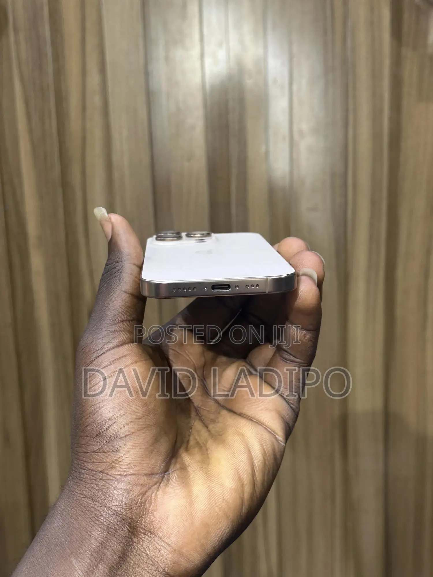 Apple iPhone 16 Pro 256 GB Gold