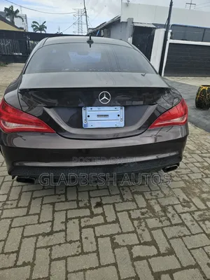 Mercedes-Benz CLA-Class CLA 250 4MATIC Sedan 2015 Brown