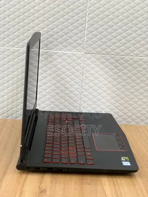 Laptop Lenovo Legion Y520 16GB Intel Core I7 SSD 512GB
