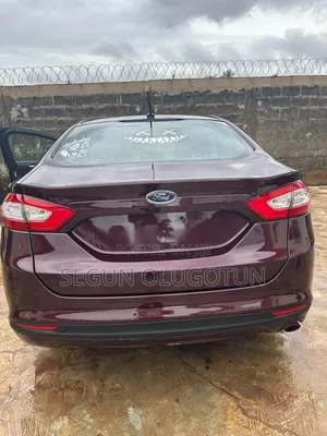 Ford Fusion SE 2013 Brown
