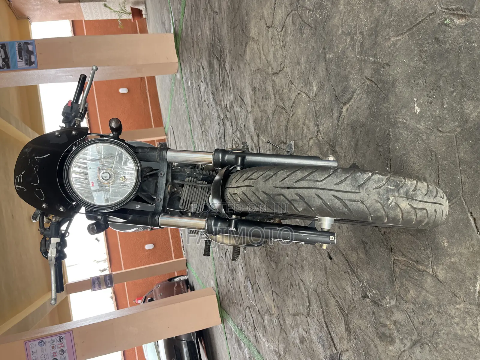 Triumph 2013 Gray