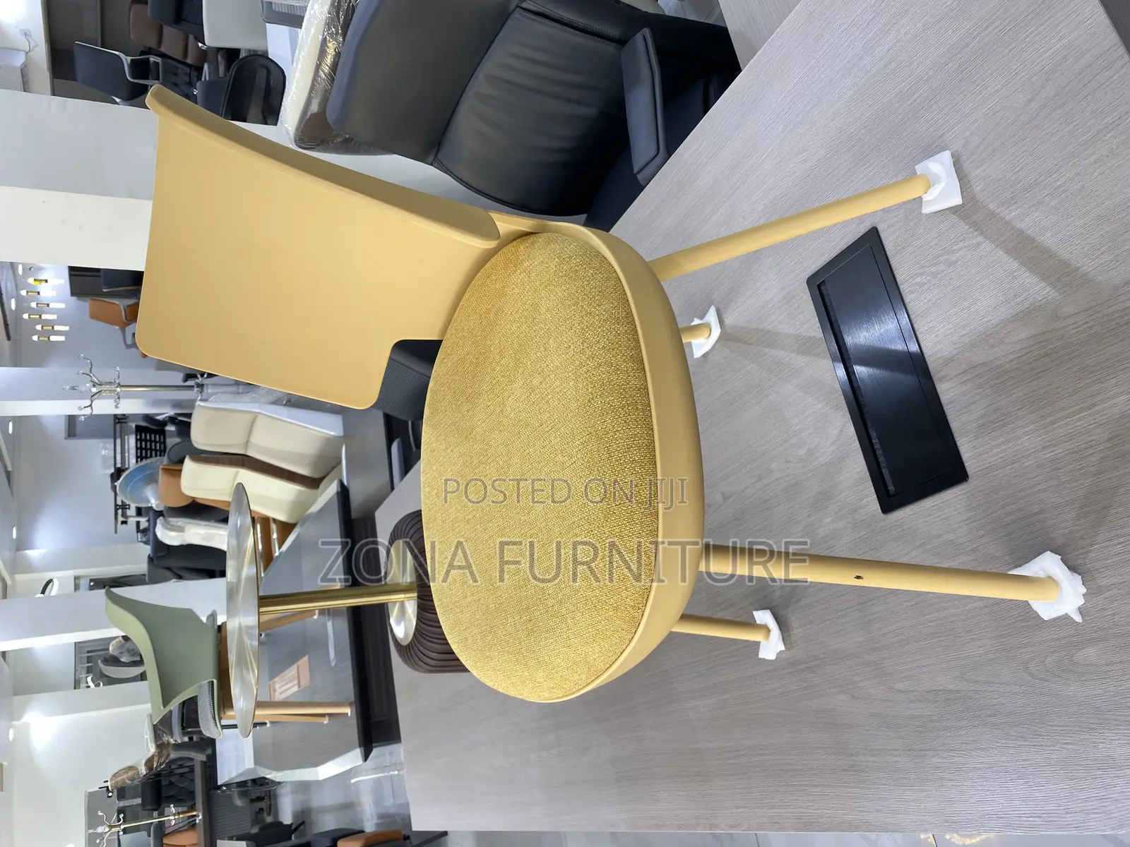 New Model Foreign Design Super Solid Stylish Restaurant Kitchen Chair