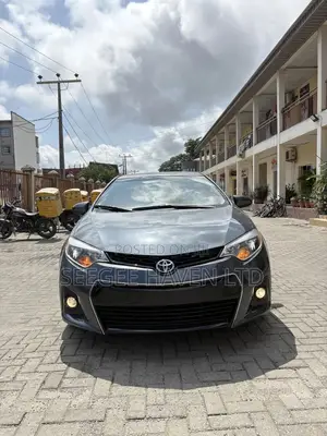 Toyota Corolla S Plus 4dr Sedan (1.8L 4cyl CVT) 2016 Gray