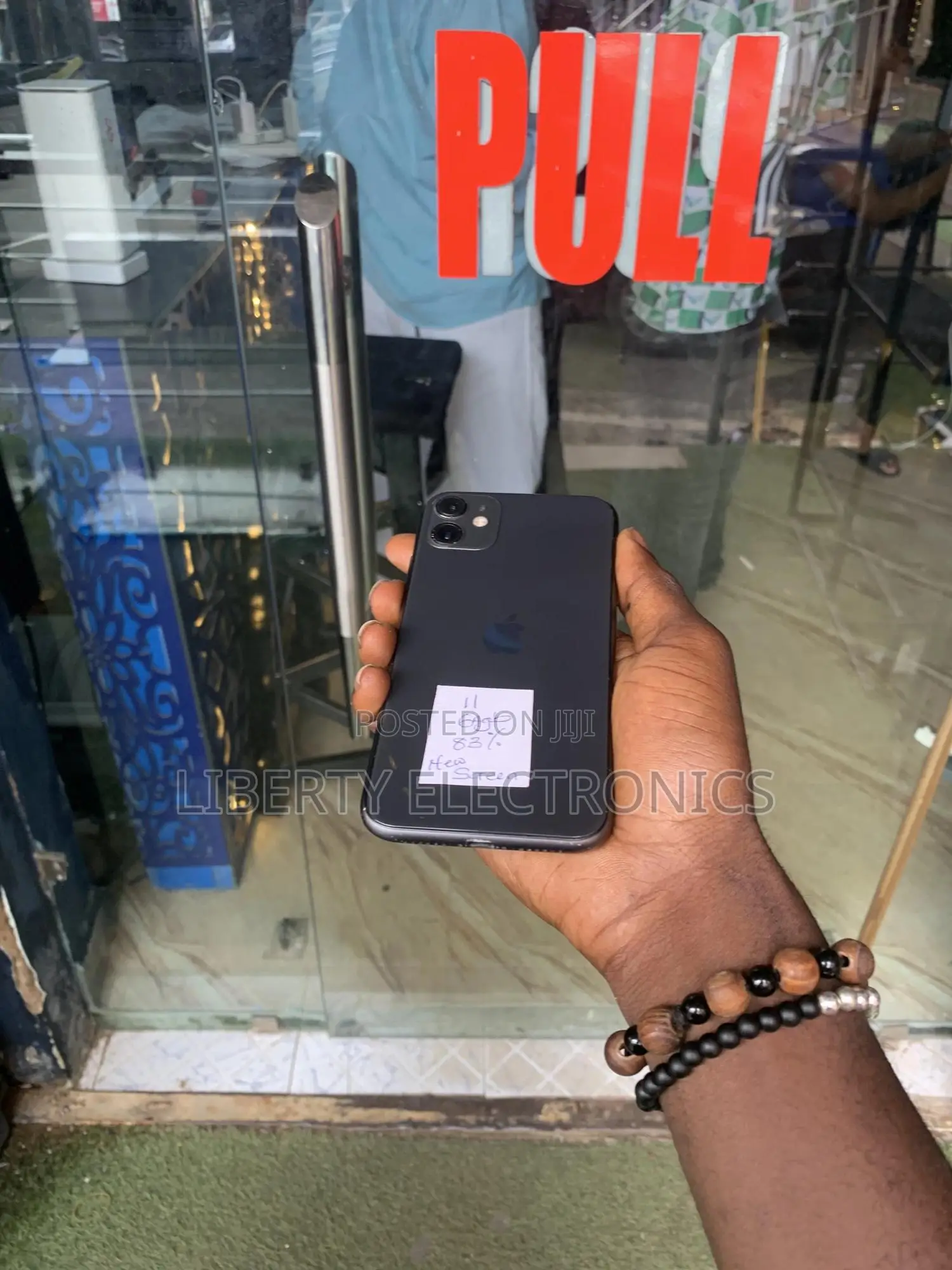 Apple iPhone 11 64 GB Black
