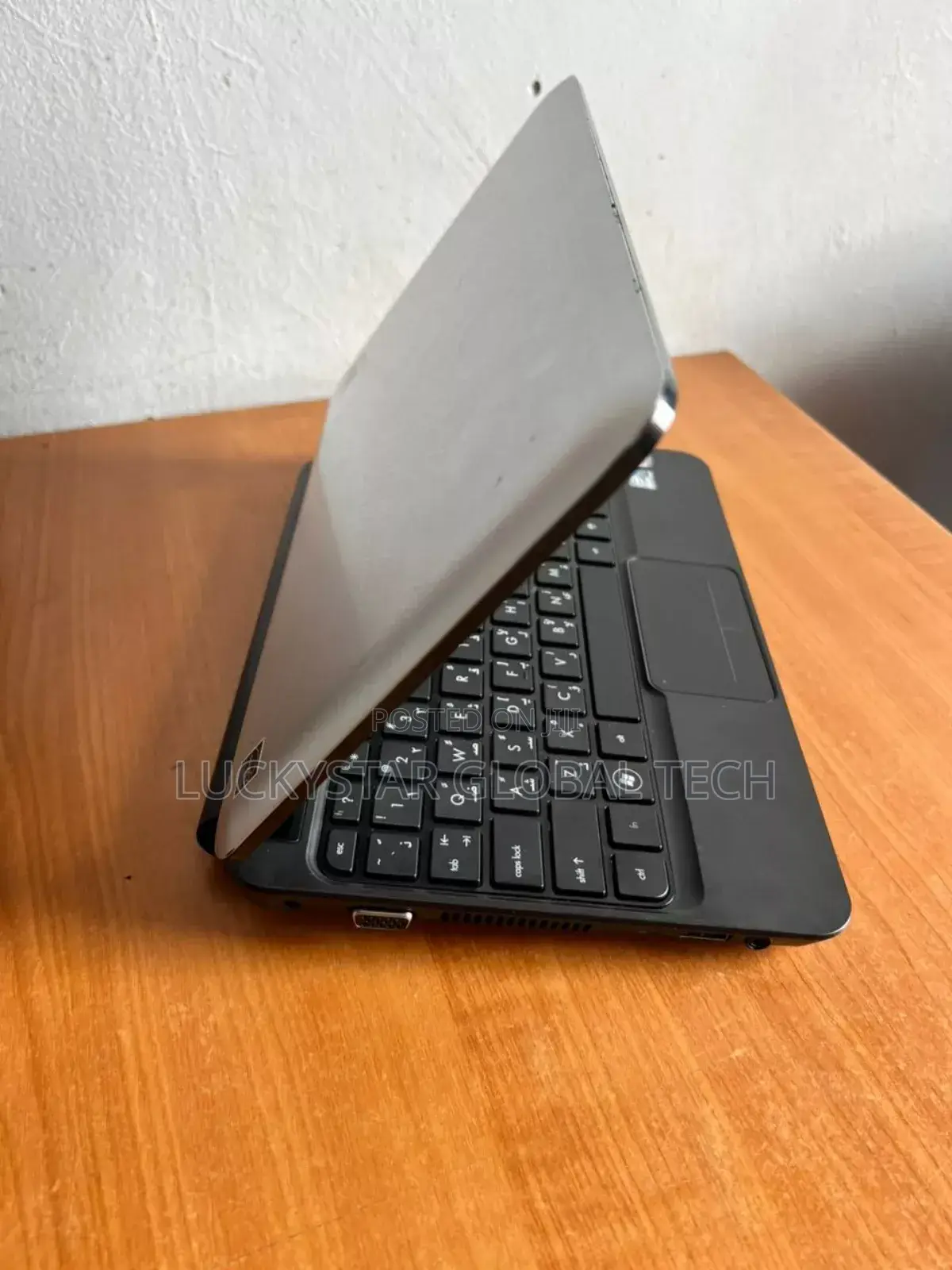 Laptop HP 2GB Intel HDD 250GB