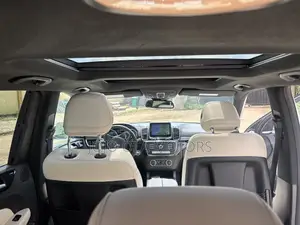 Mercedes-Benz GLE-Class 2018 White