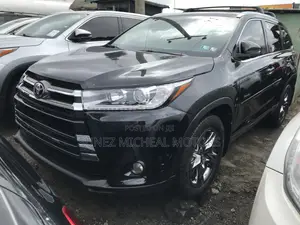 Toyota Highlander Limited Platinum 4x4 V6 (3.5L 6cyl 8A) 2018 Black