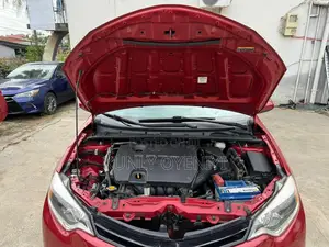 Toyota Corolla LE Plus 4dr Sedan (1.8L 4cyl CVT) 2014 Burgundy