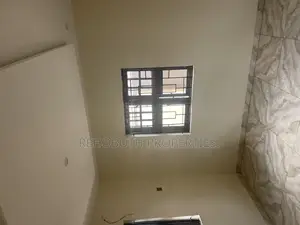 1bdrm Apartment in Ayegun Tipper Garage, Akala Express for rent