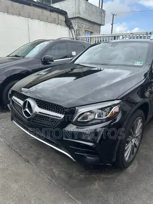 Mercedes-Benz GLC-Class 2018 Black