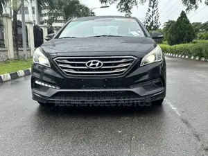 Hyundai Sonata Limited Sedan FWD (2.4L 4cyl 6A) 2016 Black