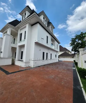 6bdrm Mansion in Efab, Gwarinpa for sale